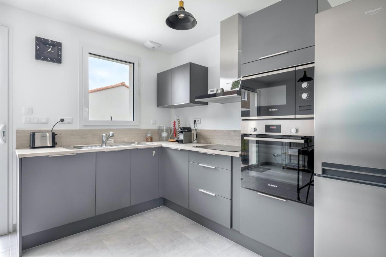 Maison Moderne Pour 7 Personnes A Saint-Michel-Chef-Chef Exterior photo